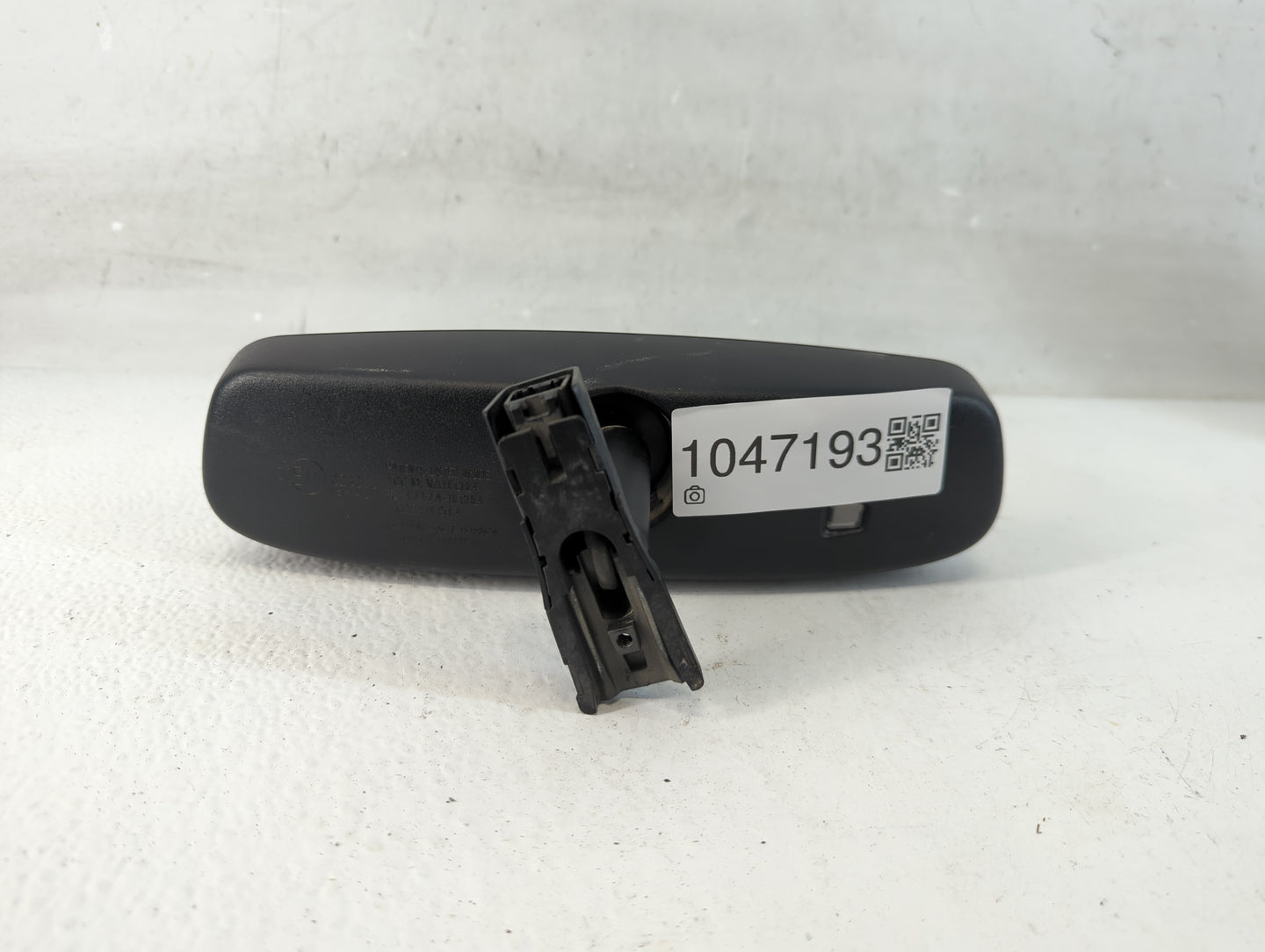 2014-2019 Kia Cadenza Interior Rear View Mirror Replacement OEM P/N:E11028008 Fits Fits 2013 2014 2015 2016 2017 2018 2019 2
