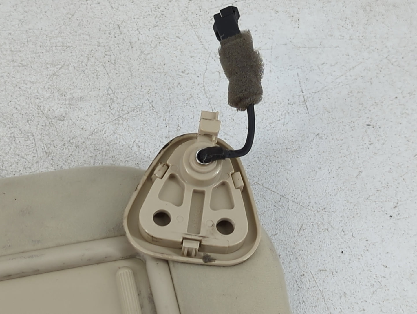 2014-2016 Kia Cadenza Sun Visor Shade Replacement Passenger Right Mirror Fits Fits 2014 2015 2016 OEM Used Auto Parts - Oemu
