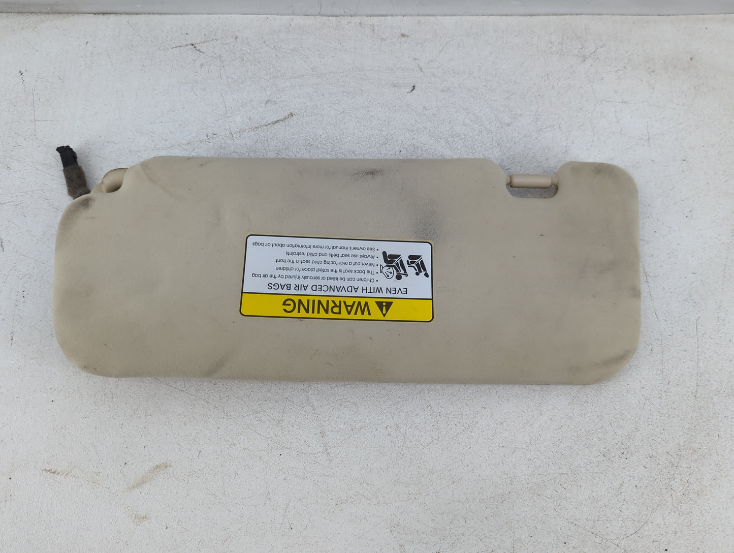 2014-2016 Kia Cadenza Sun Visor Shade Replacement Passenger Right Mirror Fits Fits 2014 2015 2016 OEM Used Auto Parts - Oemu