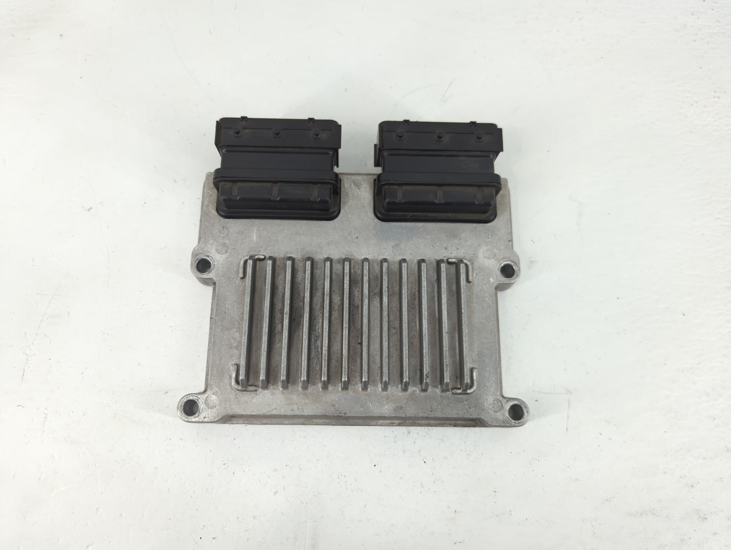 2014-2016 Kia Cadenza PCM Engine Control Computer ECU ECM PCU OEM P/N:39110-3CGN9 Fits Fits 2014 2015 2016 OEM Used Auto Par