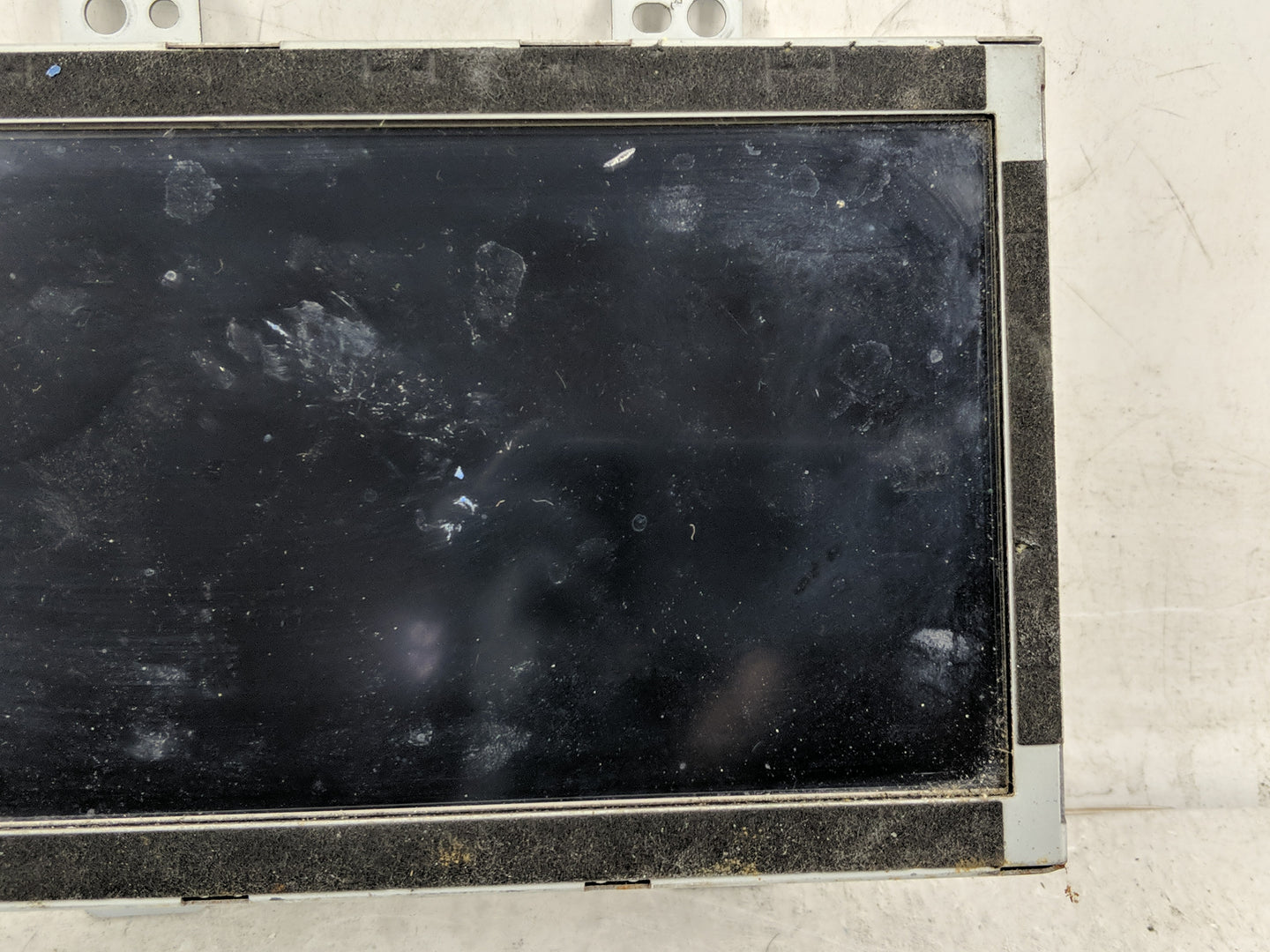 2014-2016 Kia Cadenza Information Display Screen - Oemusedautoparts1.com
