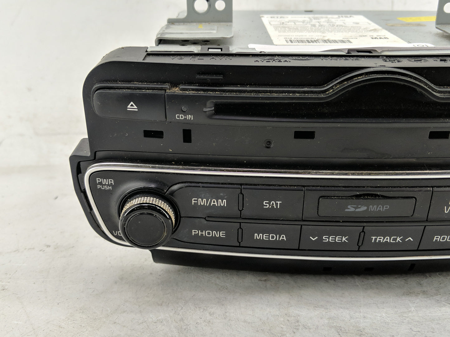 2014-2015 Kia Cadenza Radio AM FM Cd Player Receiver Replacement P/N:96560-3R116 Fits Fits 2014 2015 OEM Used Auto Parts - O