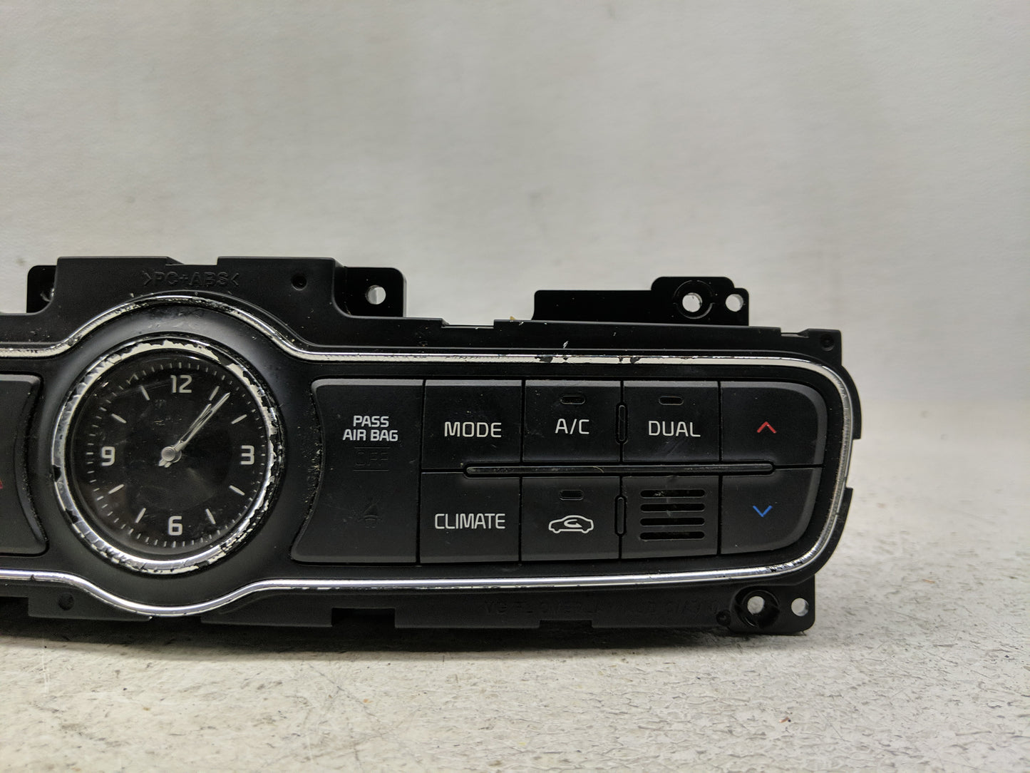 2014-2016 Kia Cadenza Climate Control Module Temperature AC/Heater Replacement Fits Fits 2014 2015 2016 OEM Used Auto Parts 