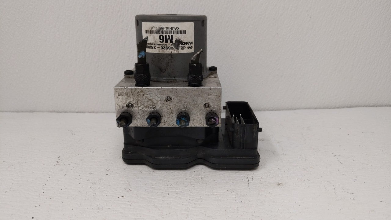 2014-2016 Kia Cadenza ABS Pump Control Module Replacement P/N:58920-3R800 Fits Fits 2014 2015 2016 OEM Used Auto Parts - Oem