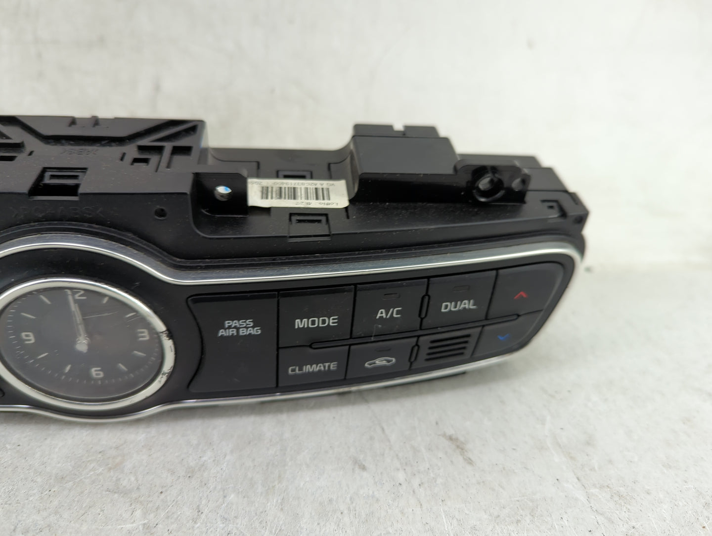 2014-2016 Kia Cadenza Climate Control Module Temperature AC/Heater Replacement P/N:972503RGF0 Fits Fits 2014 2015 2016 OEM U
