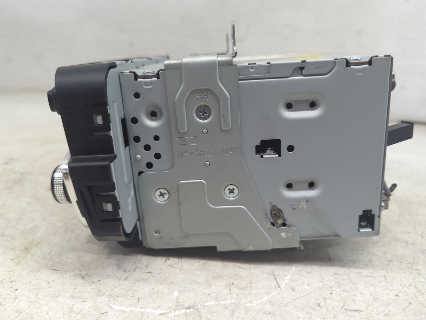 2014-2016 Kia Cadenza Radio AM FM Cd Player Receiver Replacement P/N:96560-3R116 965603R116 Fits Fits 2014 2015 2016 OEM Use
