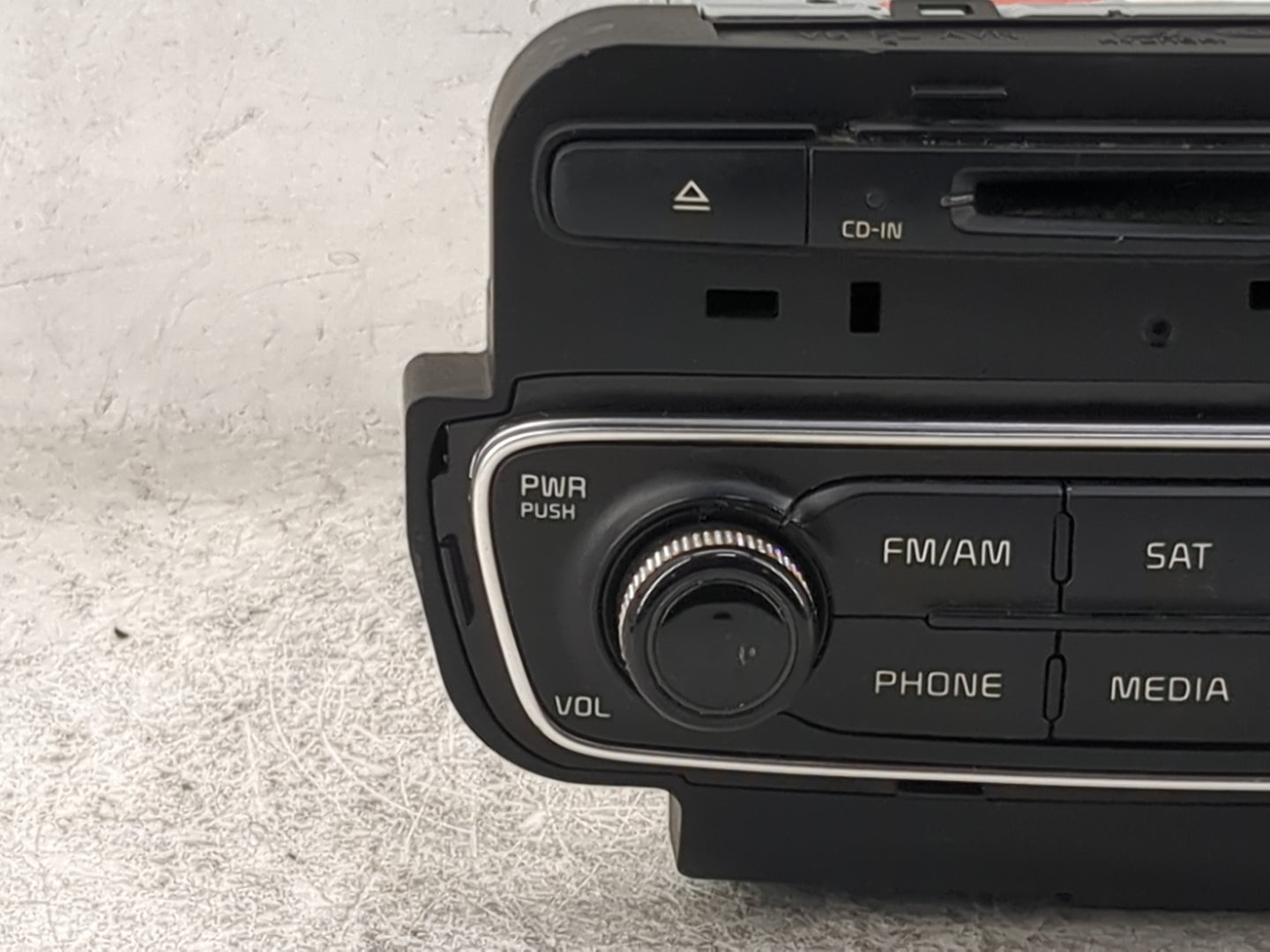 2014-2015 Kia Cadenza Radio AM FM Cd Player Receiver Replacement P/N:965603R116 96560-3R116 Fits Fits 2014 2015 OEM Used Aut