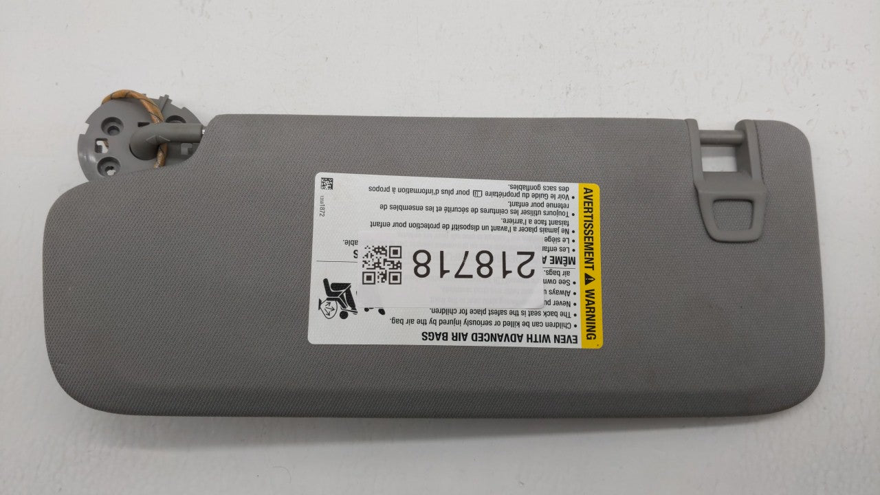 2014-2016 Kia Cadenza Sun Visor Shade Replacement Passenger Right Mirror Fits Fits 2014 2015 2016 OEM Used Auto Parts - Oemu