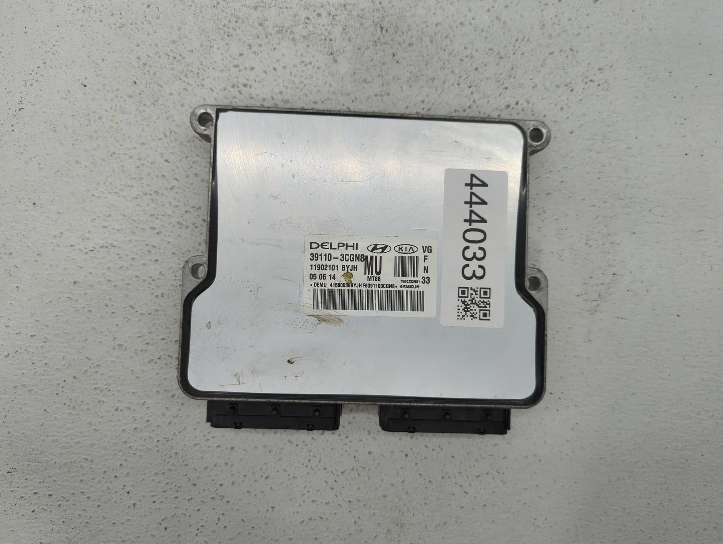 2014-2016 Kia Cadenza PCM Engine Control Computer ECU ECM PCU OEM P/N:39110-3CGN8 39111-3CGN1 Fits Fits 2014 2015 2016 OEM U