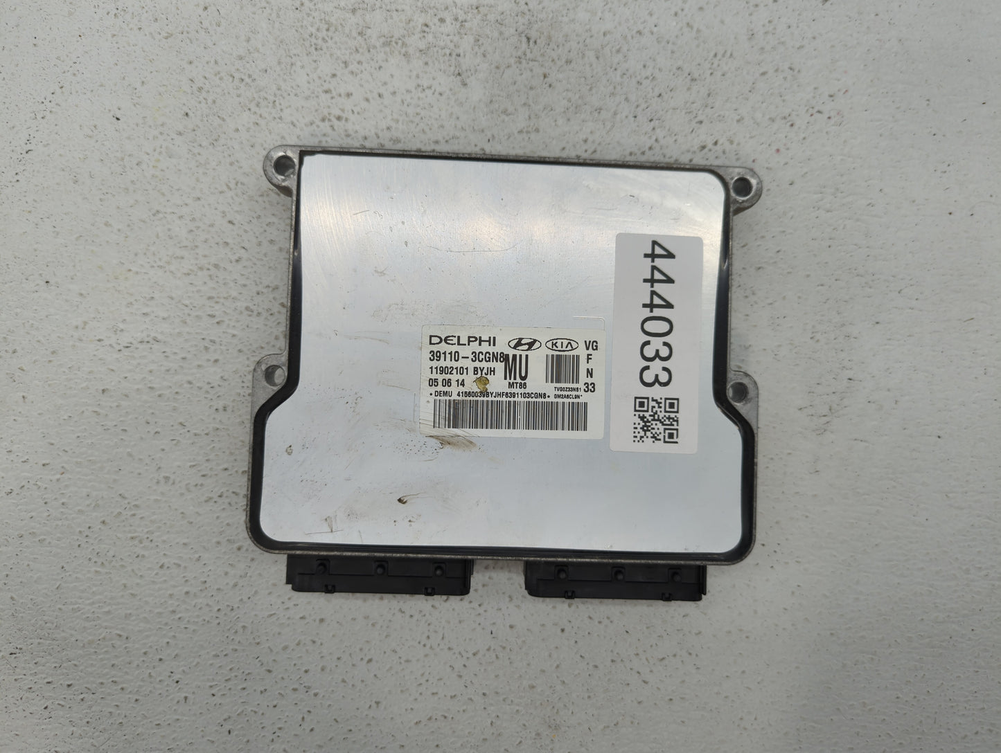 2014-2016 Kia Cadenza PCM Engine Control Computer ECU ECM PCU OEM P/N:39110-3CGN8 39111-3CGN1 Fits Fits 2014 2015 2016 OEM U