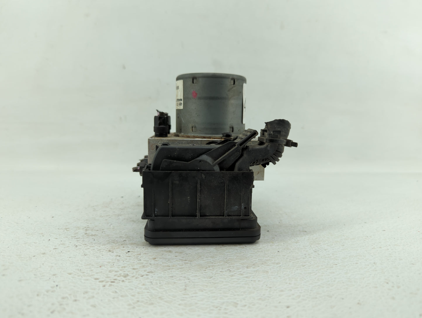 2014-2016 Kia Cadenza ABS Pump Control Module Replacement P/N:58920-3F800 58920-3R800 Fits Fits 2014 2015 2016 OEM Used Auto