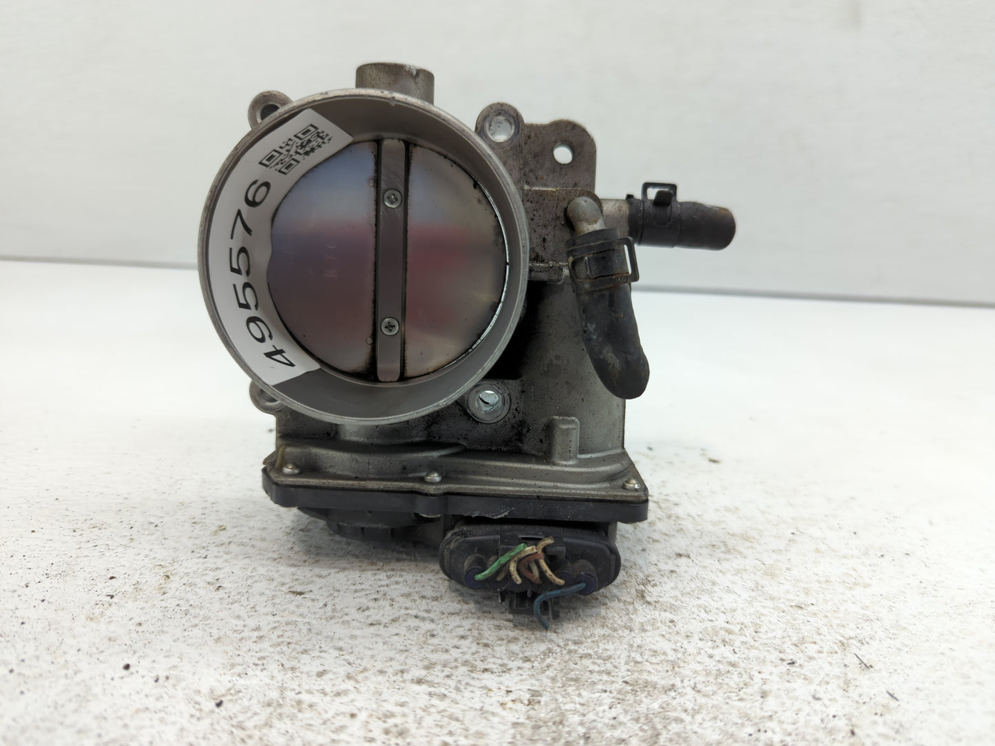 2014-2016 Kia Cadenza Throttle Body P/N:35100-3CAA0 Fits Fits 2012 2013 2014 2015 2016 2017 2018 OEM Used Auto Parts - Oemus