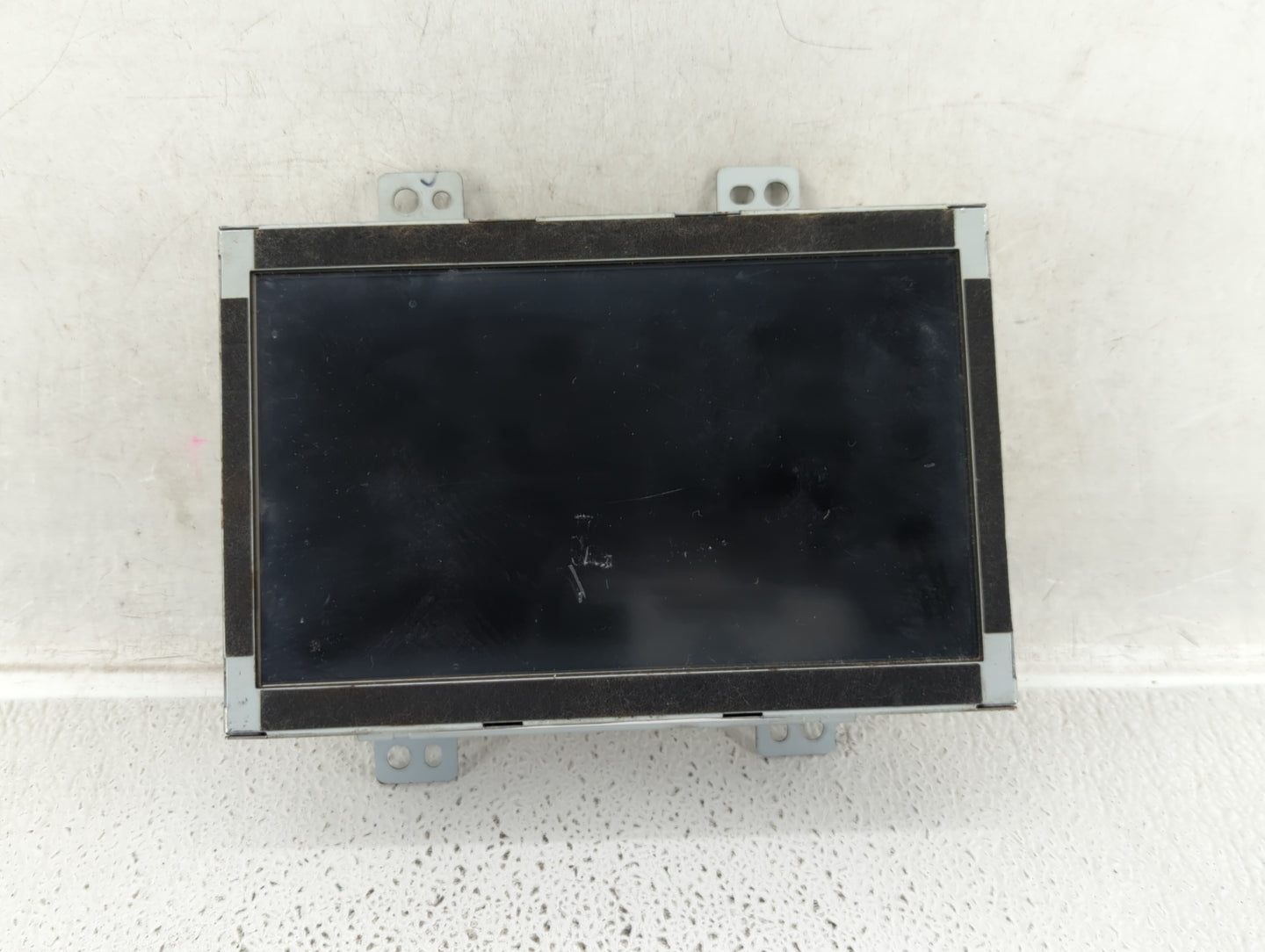 2014-2016 Kia Cadenza Information Display Screen - Oemusedautoparts1.com