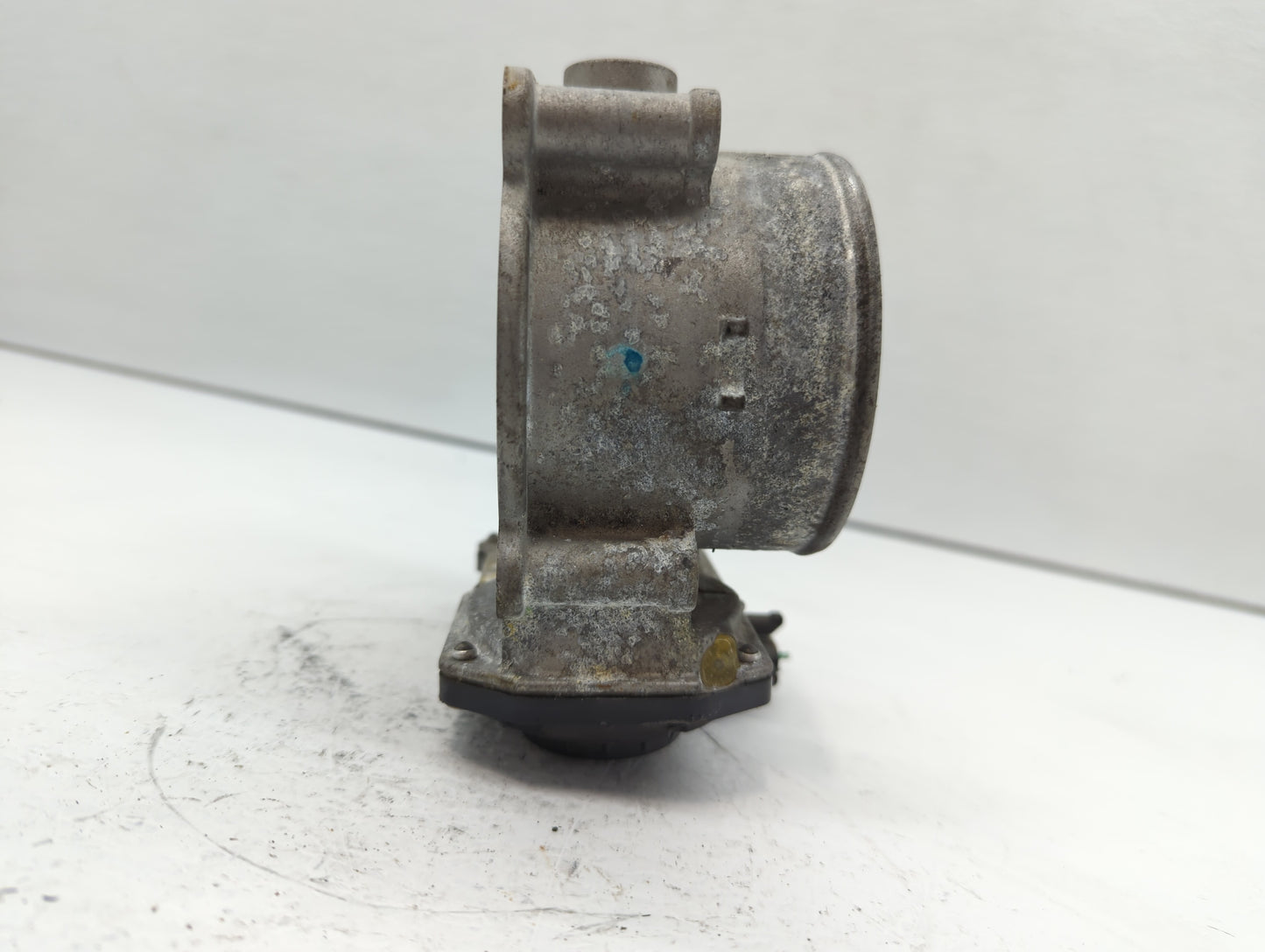 2014-2016 Kia Cadenza Throttle Body P/N:35100-3CAA0 Fits Fits 2012 2013 2014 2015 2016 2017 2018 OEM Used Auto Parts - Oemus