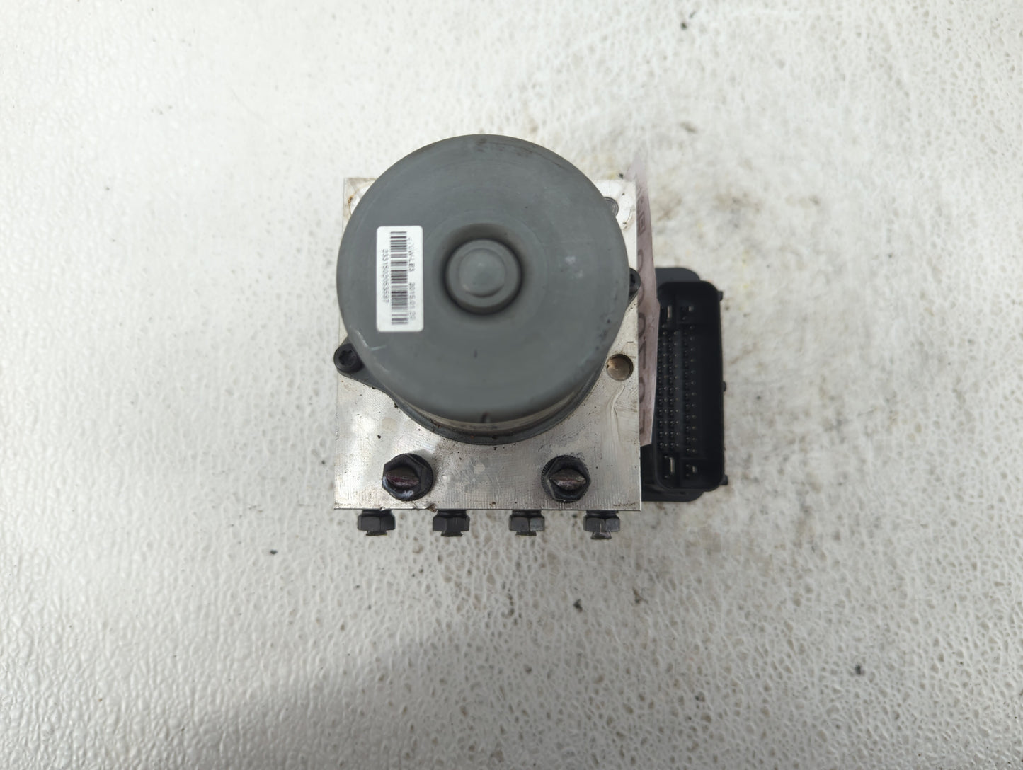 2014-2016 Kia Cadenza ABS Pump Control Module Replacement P/N:58920-3R970 58920-3F800, 58920-3R800 Fits Fits 2014 2015 2016 