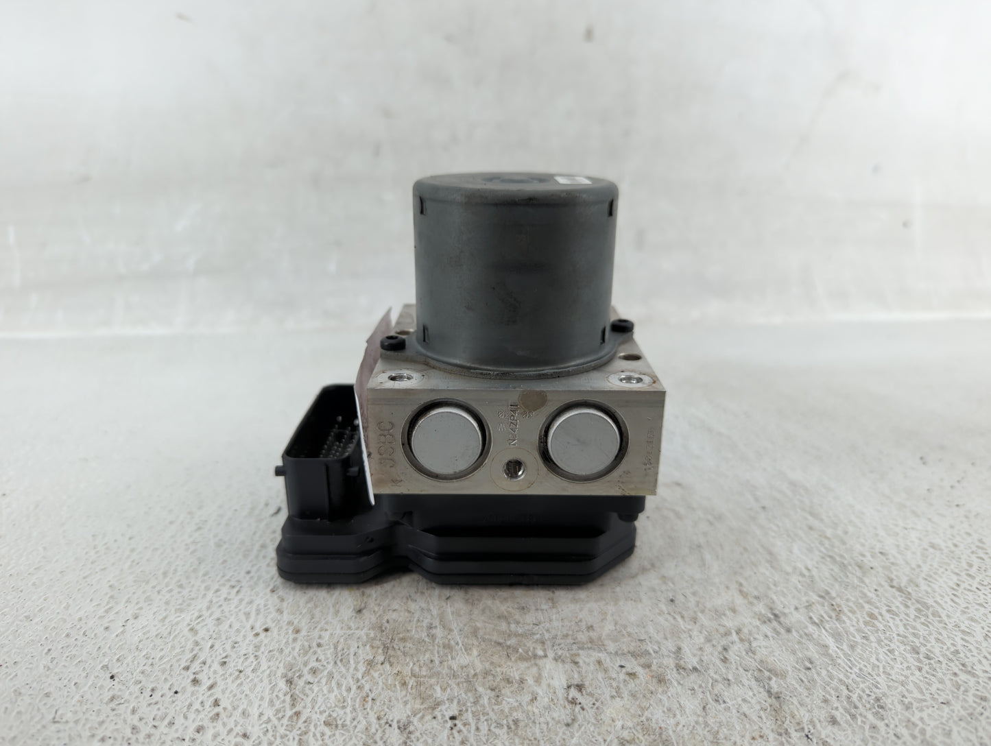 2014-2016 Kia Cadenza ABS Pump Control Module Replacement P/N:58920-3R970 58920-3F800, 58920-3R800 Fits Fits 2014 2015 2016 