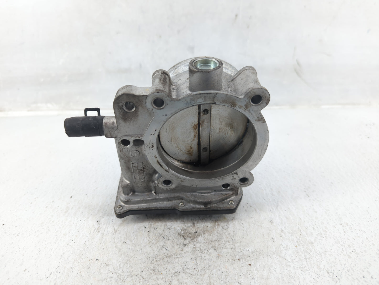 2014-2016 Kia Cadenza Throttle Body P/N:35100-3CAA0 Fits Fits 2012 2013 2014 2015 2016 2017 2018 OEM Used Auto Parts - Oemus