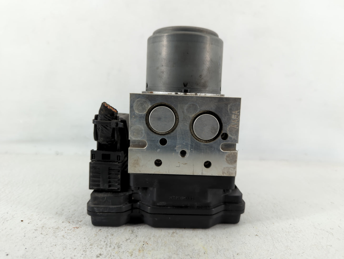 2014-2016 Kia Cadenza ABS Pump Control Module Replacement P/N:58920-3R970 Fits Fits 2014 2015 2016 OEM Used Auto Parts - Oem