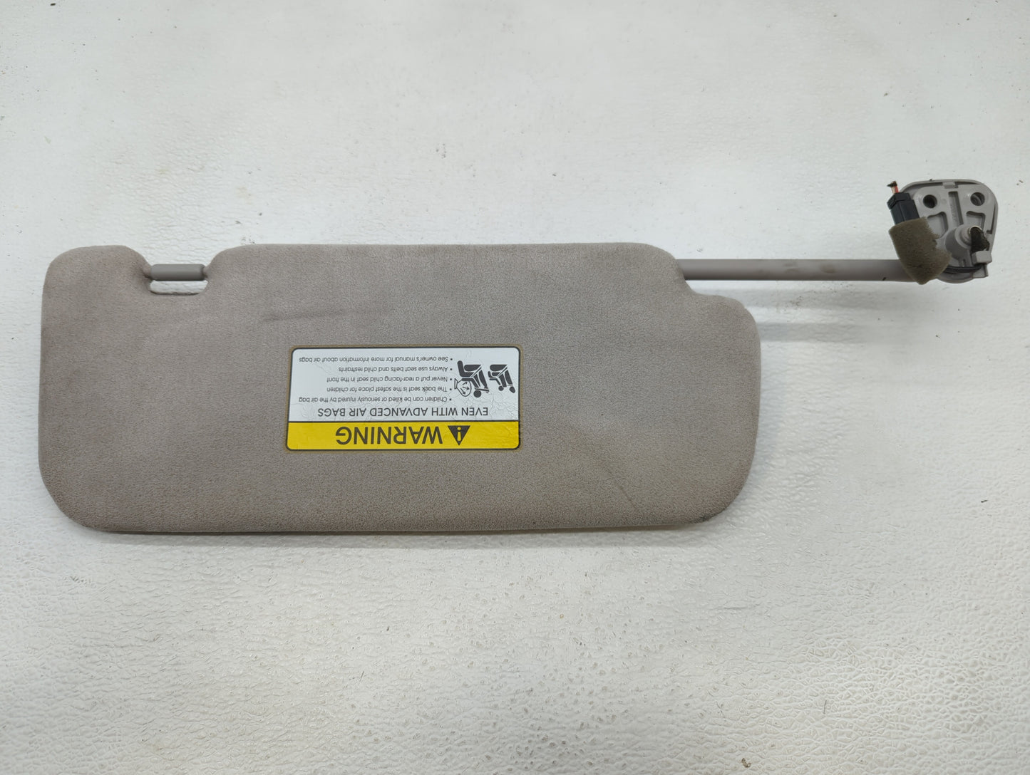 2014-2016 Kia Cadenza Sun Visor Shade Replacement Driver Left Mirror Fits Fits 2014 2015 2016 OEM Used Auto Parts - Oemuseda