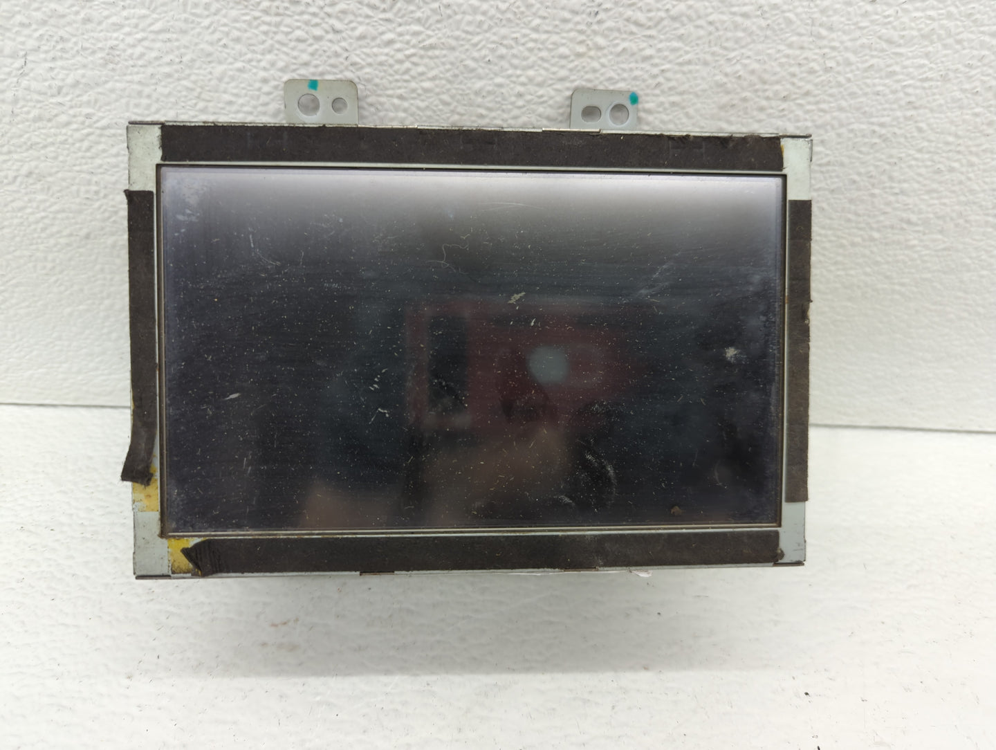 2014-2016 Kia Cadenza Information Display Screen - Oemusedautoparts1.com