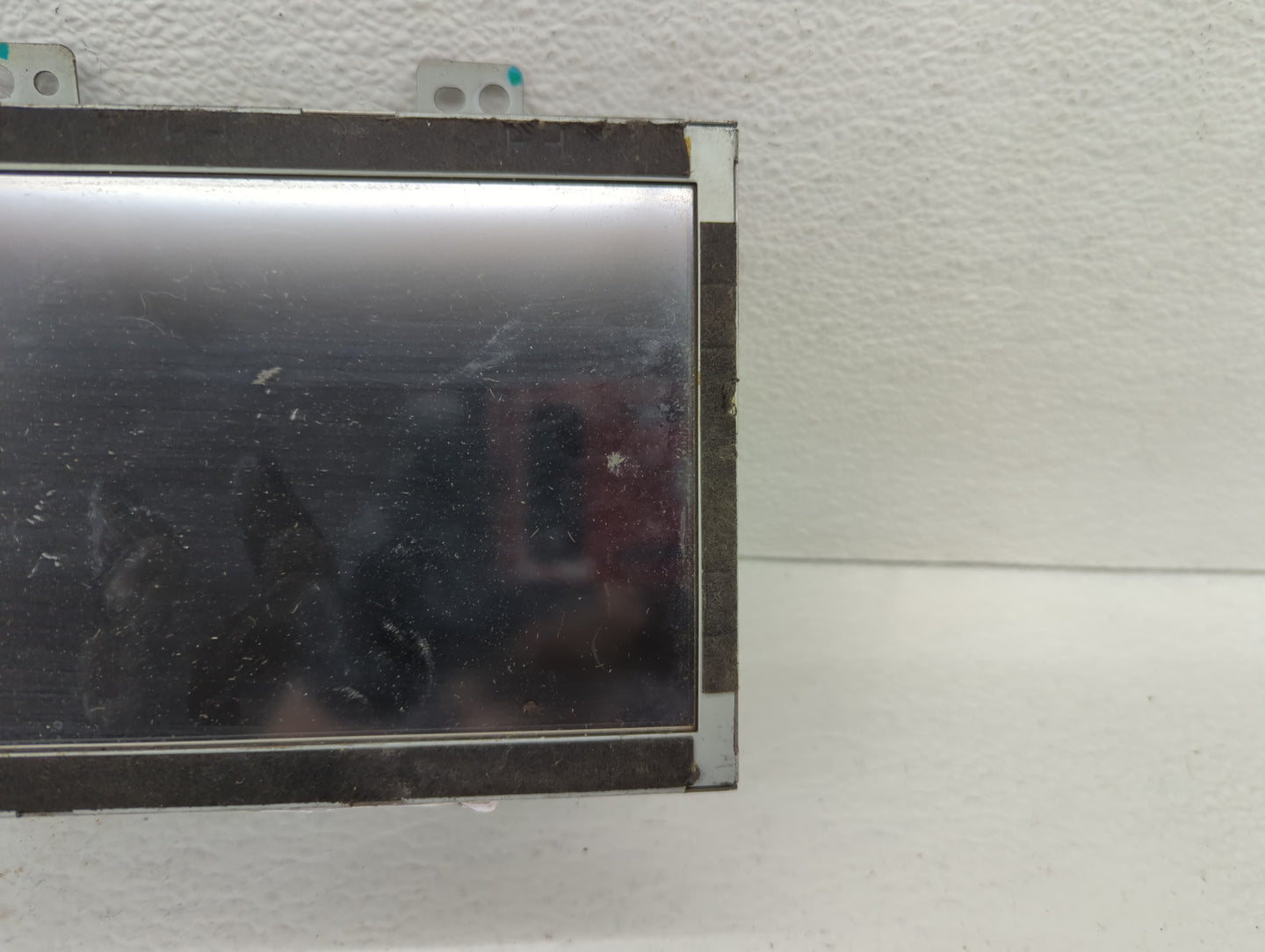 2014-2016 Kia Cadenza Information Display Screen - Oemusedautoparts1.com