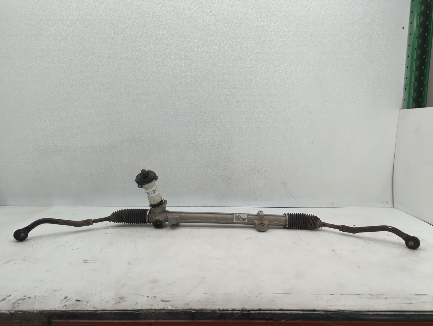 2015 Kia Cadenza Rack and Pinion Steering Gear P/N:565003V100 Fits OEM Used Auto Parts - Oemusedautoparts1.com