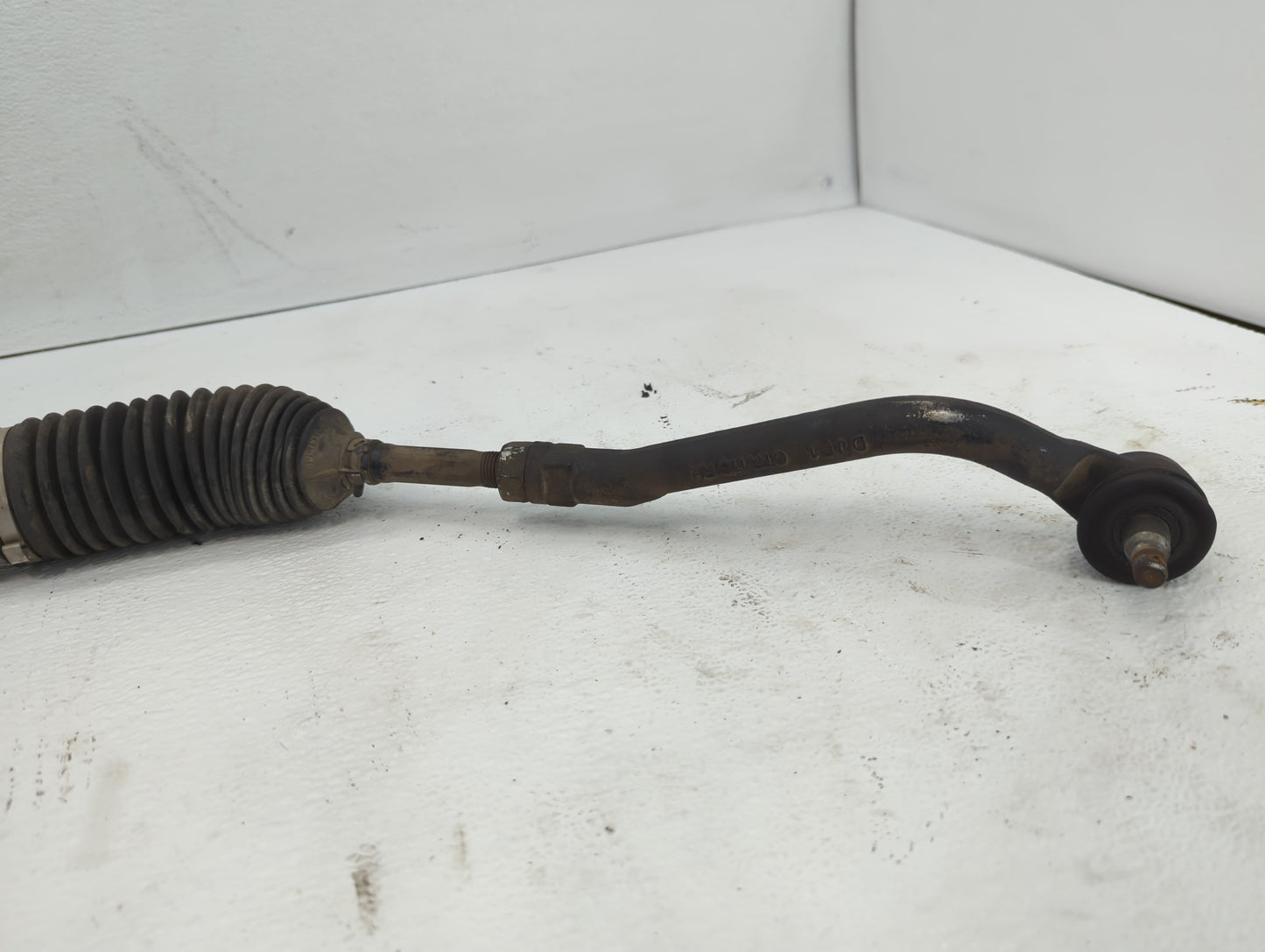 2015 Kia Cadenza Rack and Pinion Steering Gear P/N:565003V100 Fits OEM Used Auto Parts - Oemusedautoparts1.com
