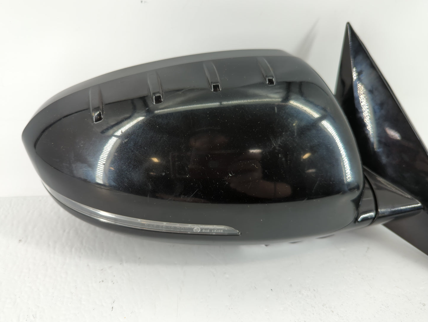 2014-2016 Kia Cadenza Passenger Side View Mirror - Right Door Mirror OEM Used - Oemusedautoparts1.com