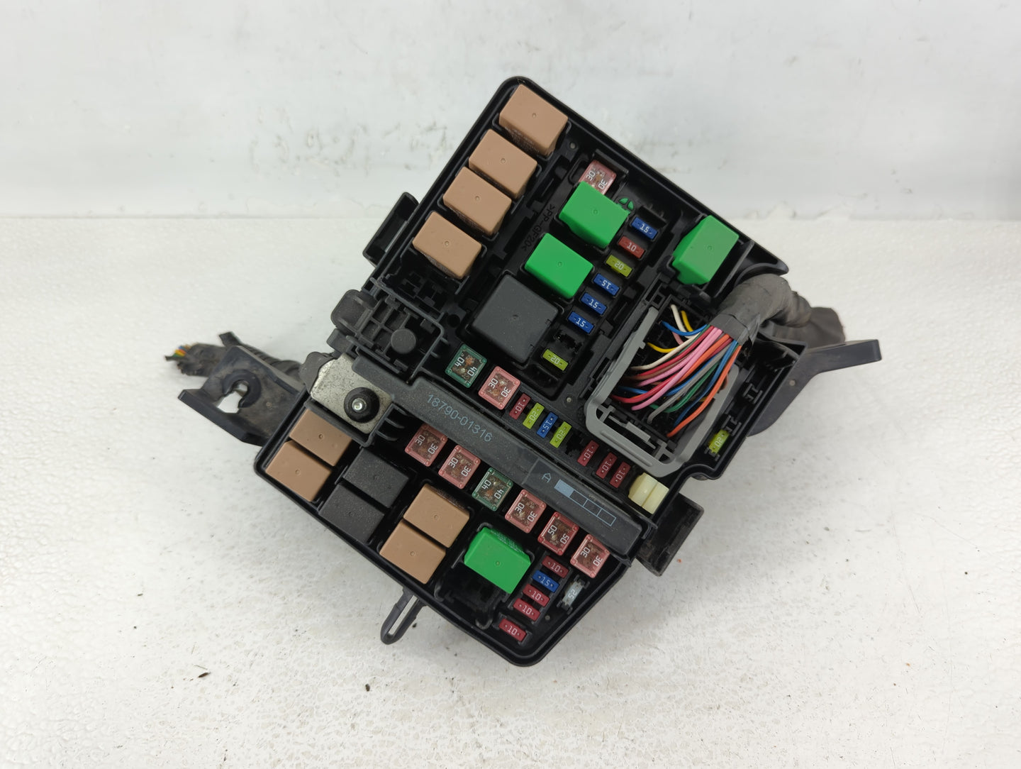 2014-2016 Kia Cadenza Fusebox Fuse Box Panel Relay Module P/N:91275-3R012 Fits Fits 2014 2015 2016 OEM Used Auto Parts - Oem