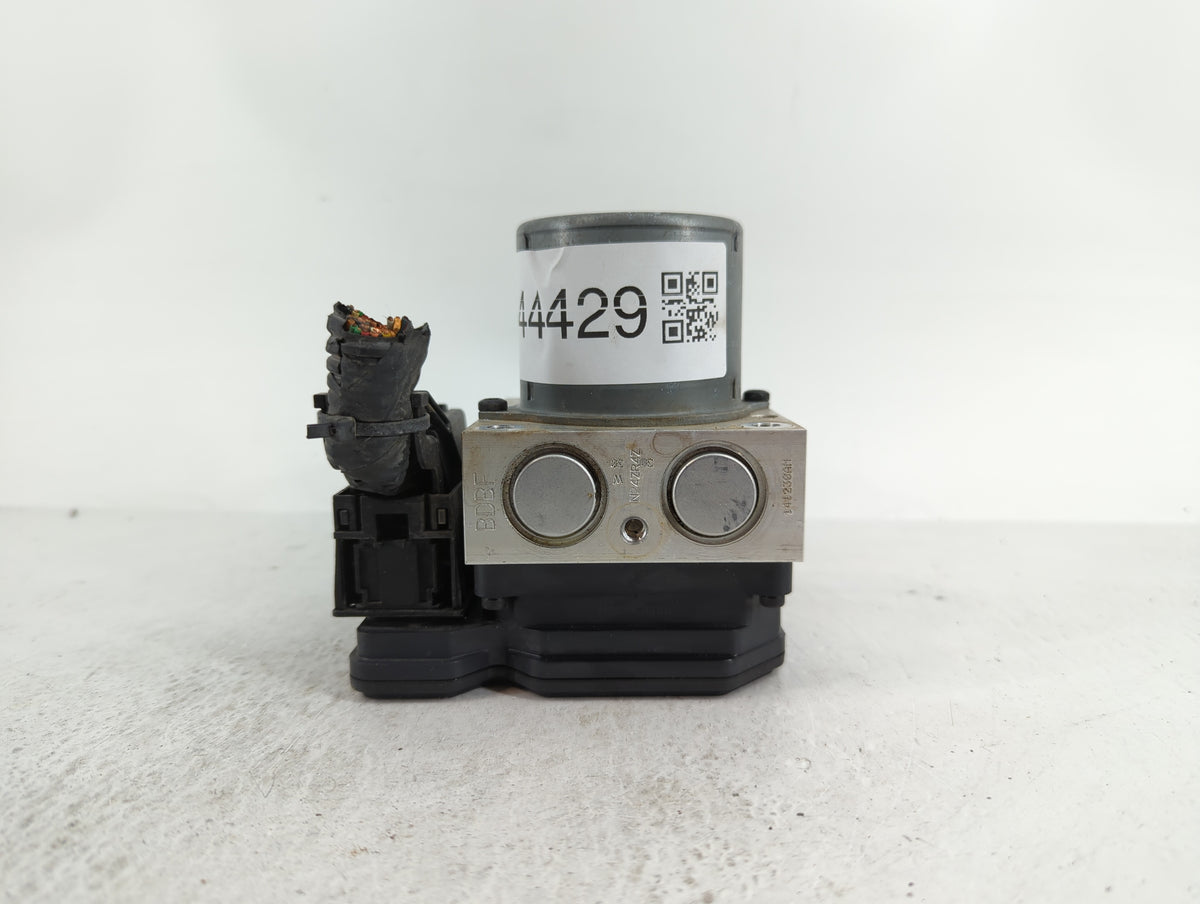 2014-2016 Kia Cadenza Anti-Lock Brake ABS Pump Module Actuator OEM P/N:58920-3R800 Fits Fits 2014 2015 2016 OEM Used Auto Pa