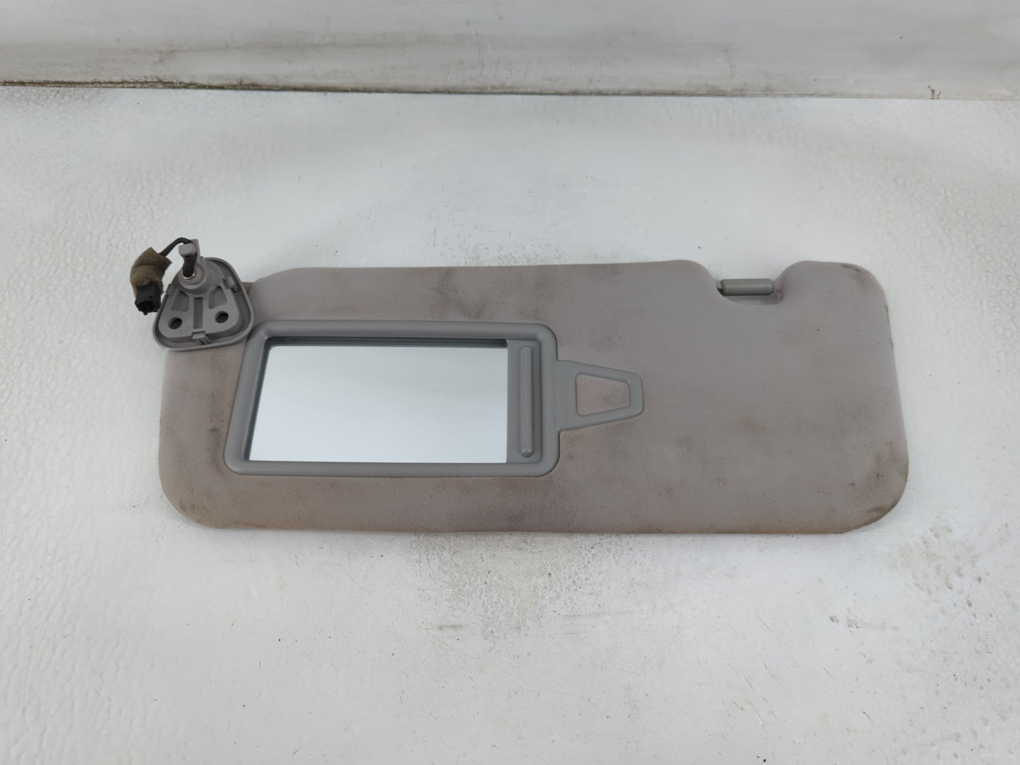 2014-2016 Kia Cadenza Sun Visor Shade Replacement Driver Left Mirror Fits Fits 2014 2015 2016 OEM Used Auto Parts - Oemuseda