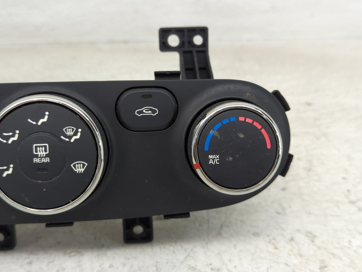 2014-2016 Kia Forte Climate Control Module Temperature AC/Heater Replacement Fits Fits 2014 2015 2016 OEM Used Auto Parts - 