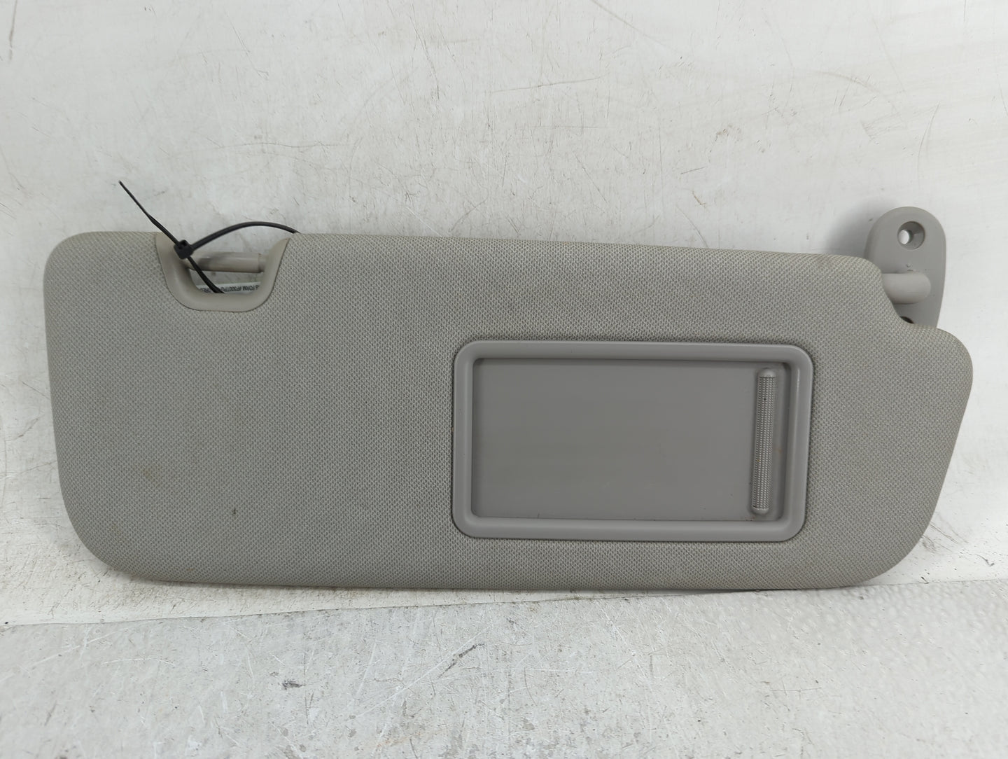 2014-2016 Kia Forte Sun Visor Shade Replacement Passenger Right Mirror Fits Fits 2014 2015 2016 OEM Used Auto Parts - Oemuse