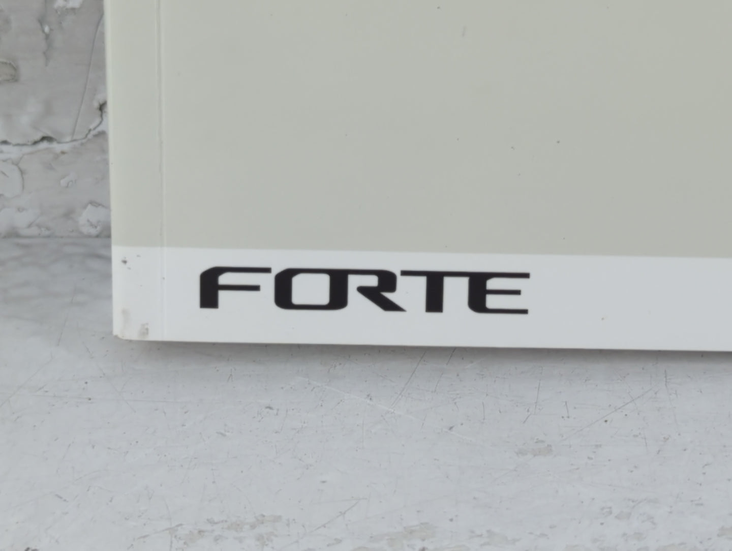 2015 Kia Forte Owners Manual Book Guide P/N:FA7O-EU47F OEM Used Auto Parts - Oemusedautoparts1.com