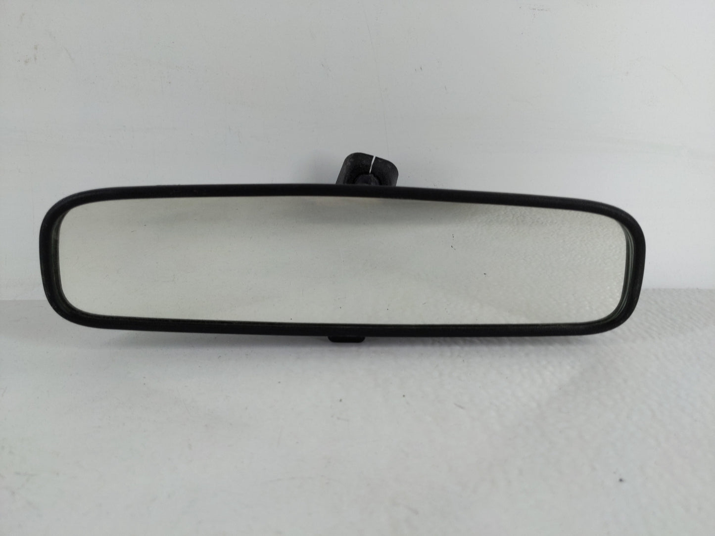 2010-2019 Kia Forte Interior Rear View Mirror Replacement OEM P/N:E4012143 Fits OEM Used Auto Parts - Oemusedautoparts1.com