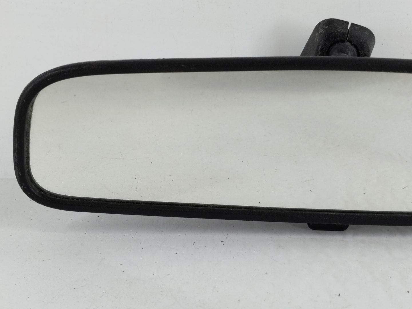 2010-2019 Kia Forte Interior Rear View Mirror Replacement OEM P/N:E4012143 Fits OEM Used Auto Parts - Oemusedautoparts1.com