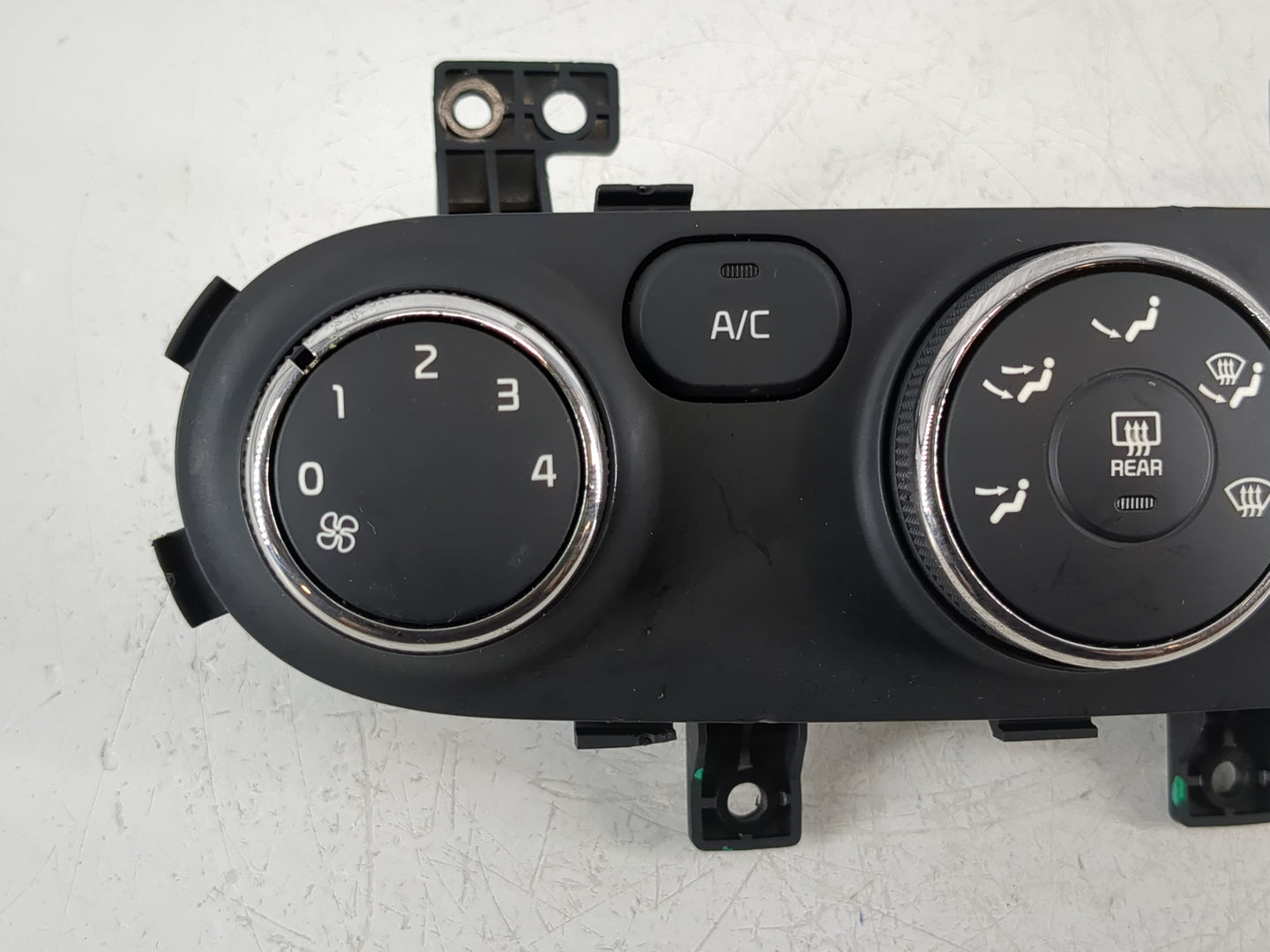 2014-2016 Kia Forte Climate Control Module Temperature AC/Heater Replacement Fits Fits 2014 2015 2016 OEM Used Auto Parts - 