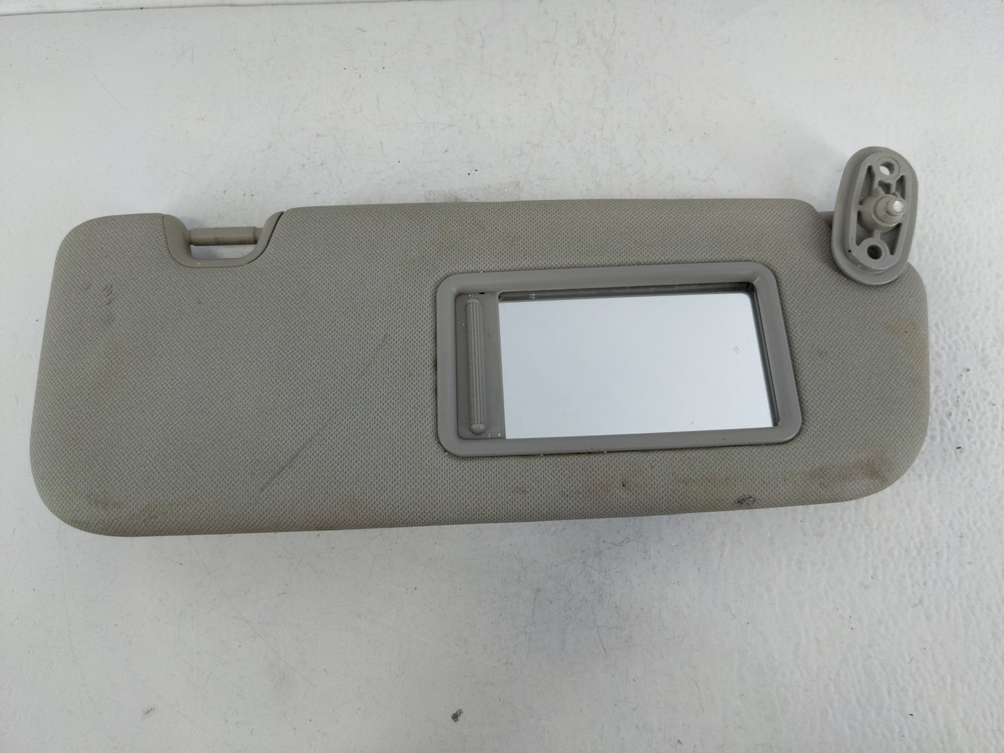 2014-2016 Kia Forte Sun Visor Shade Replacement Passenger Right Mirror Fits Fits 2014 2015 2016 OEM Used Auto Parts - Oemuse