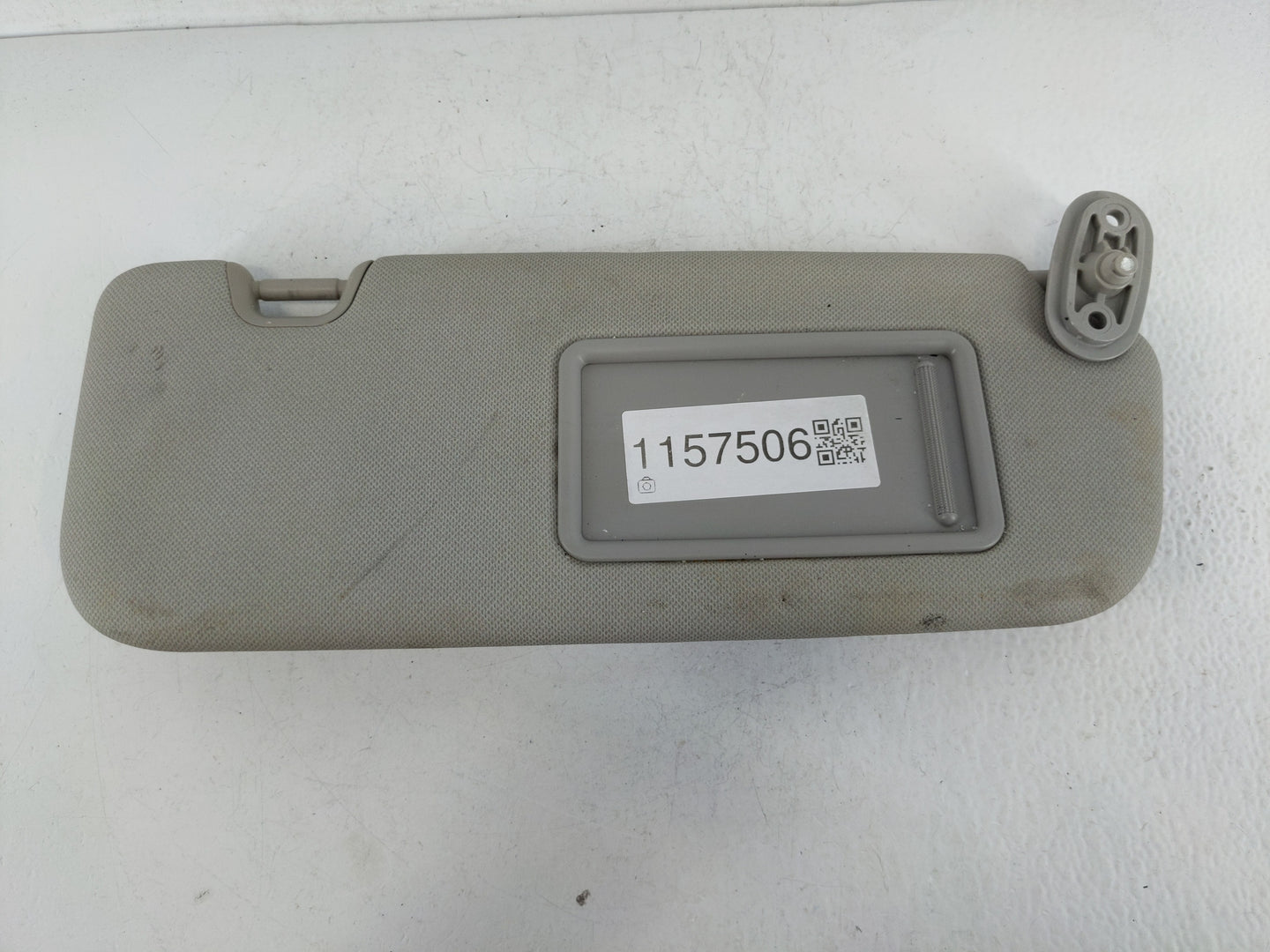 2014-2016 Kia Forte Sun Visor Shade Replacement Passenger Right Mirror Fits Fits 2014 2015 2016 OEM Used Auto Parts - Oemuse