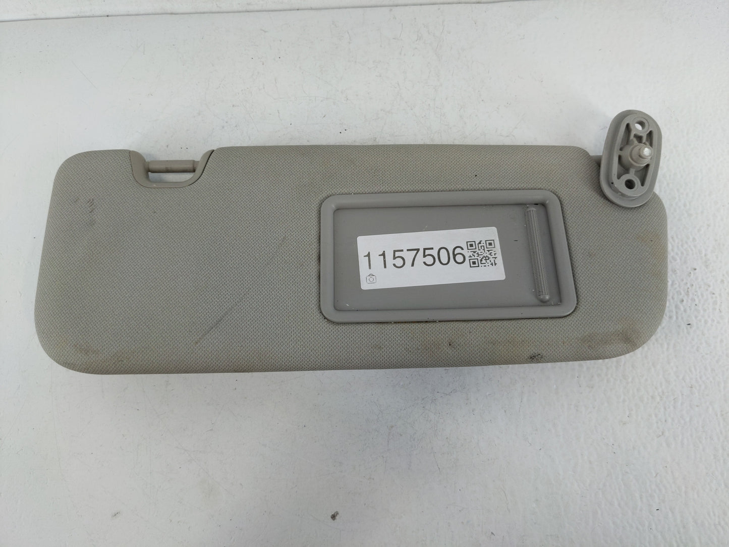 2014-2016 Kia Forte Sun Visor Shade Replacement Passenger Right Mirror Fits Fits 2014 2015 2016 OEM Used Auto Parts - Oemuse