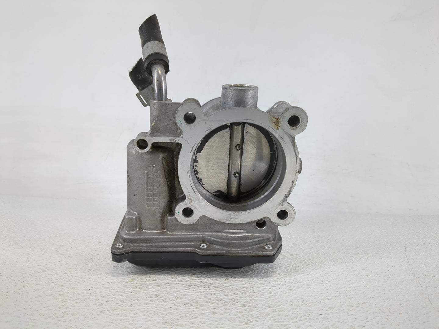 2014-2016 Kia Forte Throttle Body P/N:35100-2L400 35100-2E400 Fits Fits 2012 2013 2014 2015 2016 2018 2019 2020 2021 OEM Use