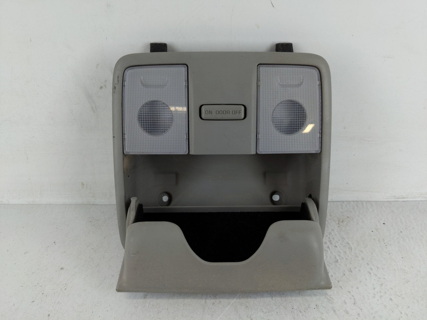 2014-2018 Kia Forte Overhead Roof Console 1168367 - Oemusedautoparts1.com