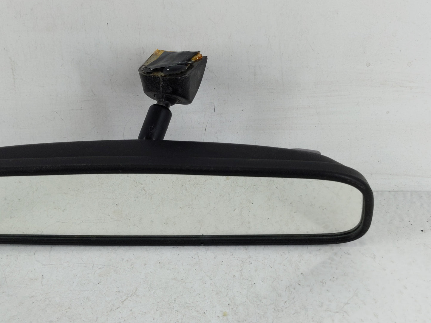 2010-2019 Kia Forte Interior Rear View Mirror Replacement OEM P/N:E4012143 Fits OEM Used Auto Parts - Oemusedautoparts1.com