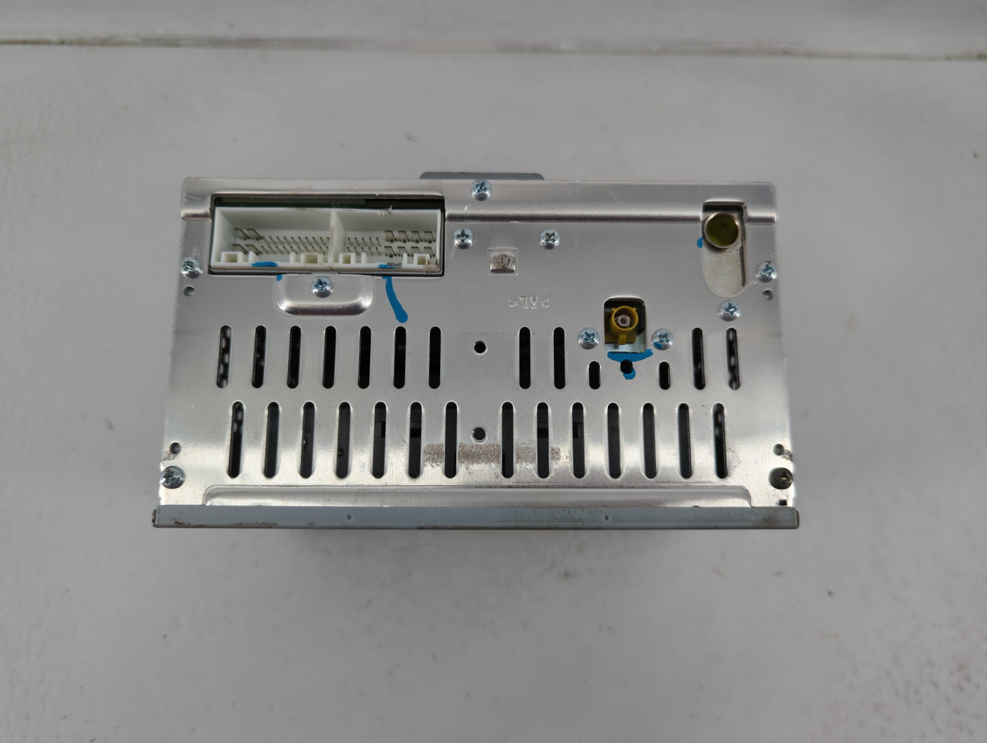 2014-2016 Kia Forte Radio AM FM Cd Player Receiver Replacement P/N:96170-A7171WK Fits Fits 2014 2015 2016 OEM Used Auto Part