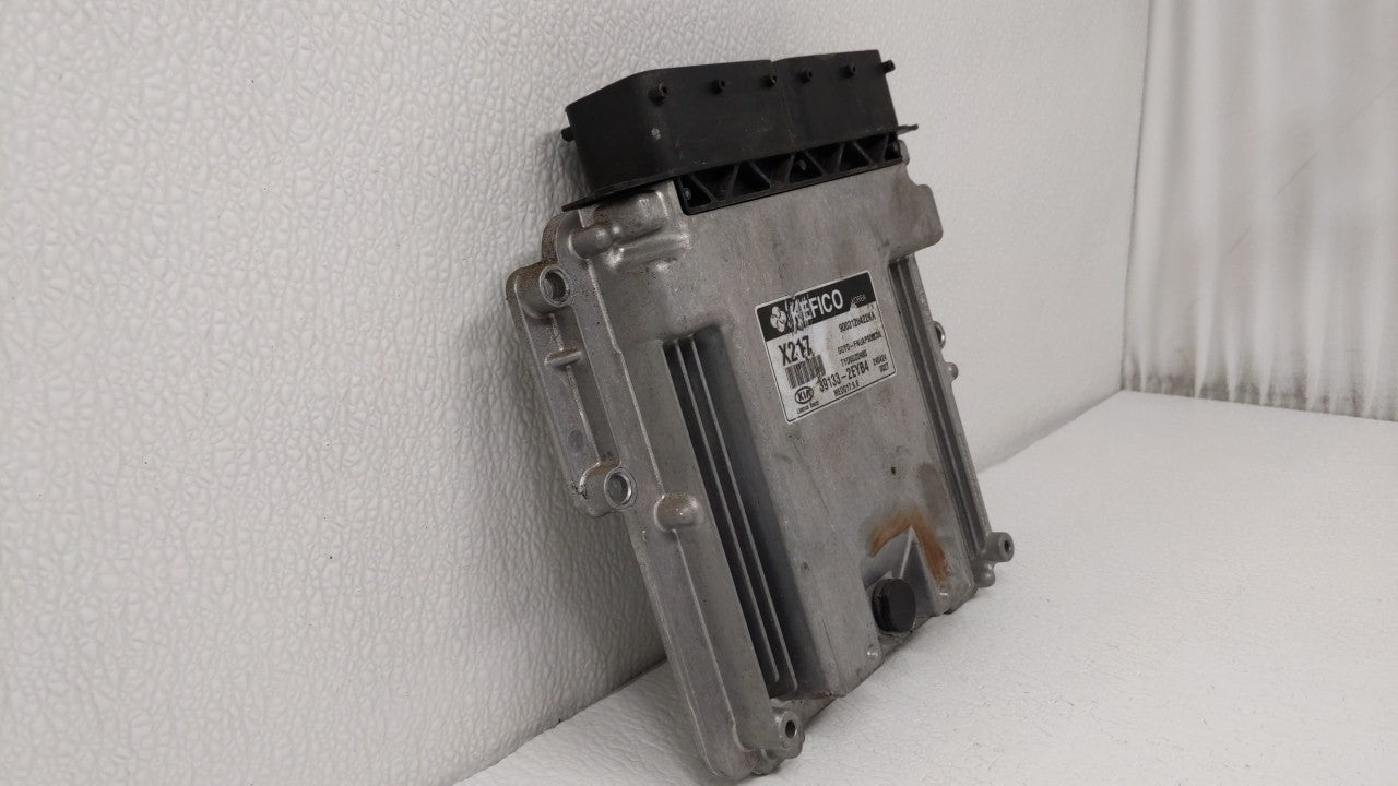 2015 Kia Forte PCM Engine Control Computer ECU ECM PCU OEM P/N:39133-2EYB4 Fits OEM Used Auto Parts - Oemusedautoparts1.com