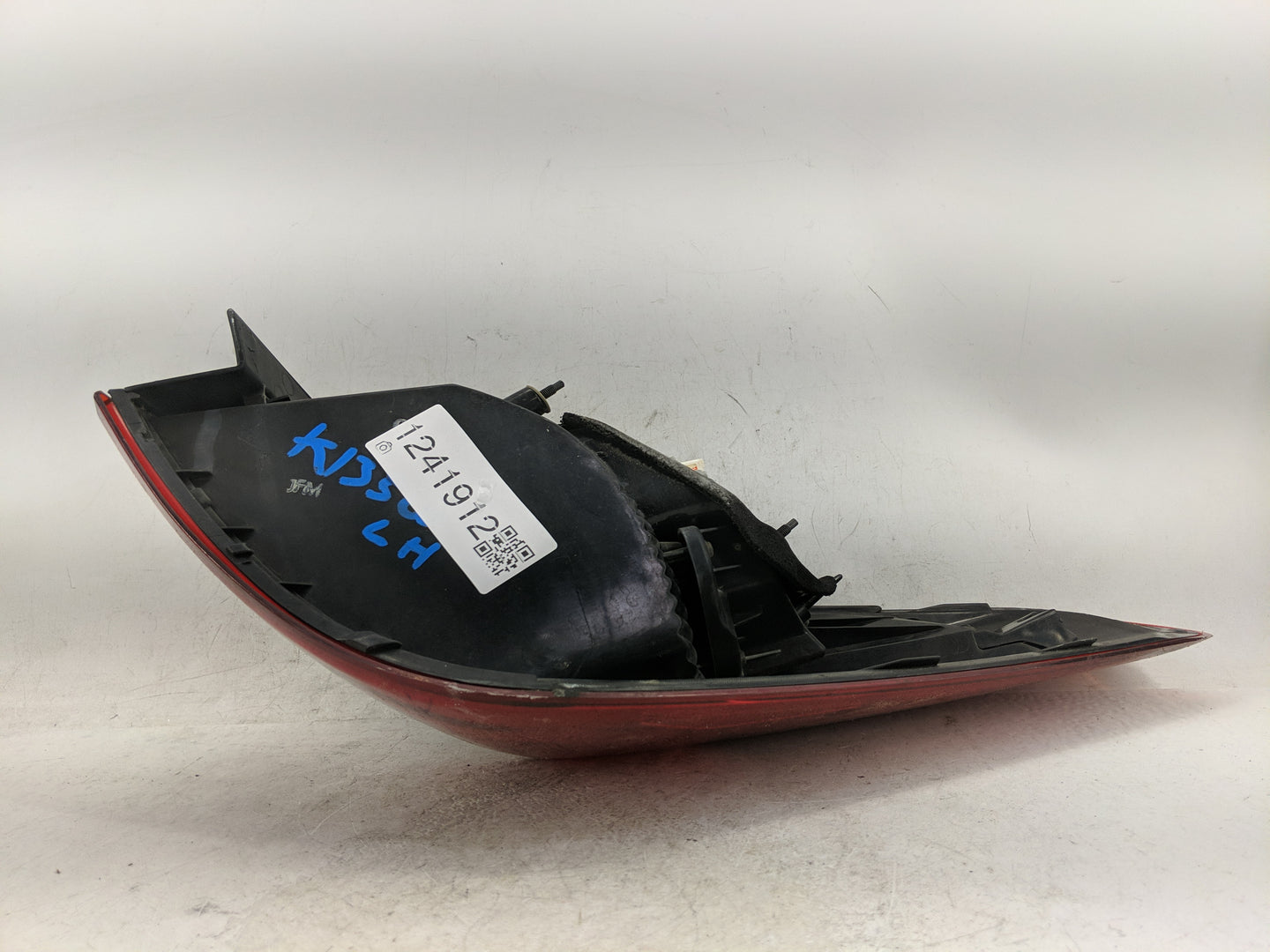 2014-2016 Kia Forte Tail Light Assembly Driver Left OEM Fits Fits 2014 2015 2016 OEM Used Auto Parts - Oemusedautoparts1.com