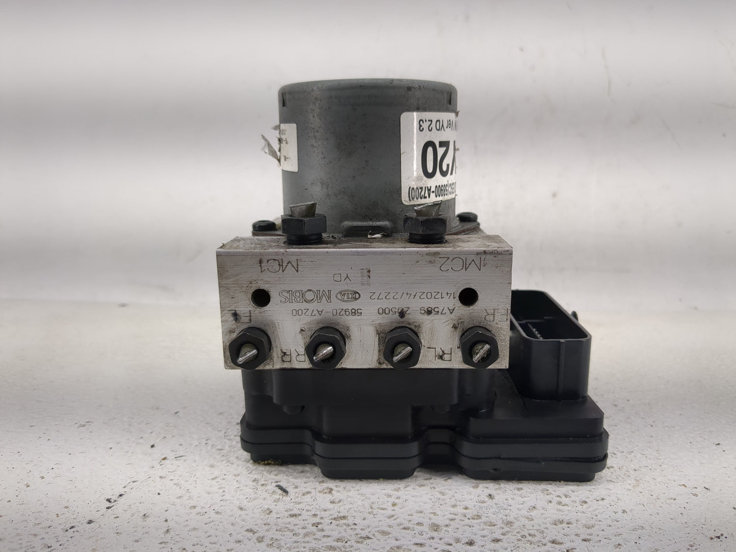 2014-2016 Kia Forte ABS Pump Control Module Replacement P/N:58920-A7200 A7589-20500 Fits Fits 2014 2015 2016 OEM Used Auto P