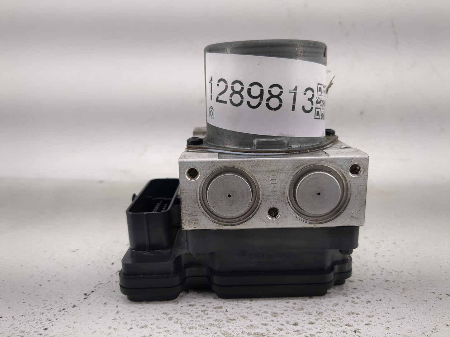 2014-2016 Kia Forte ABS Pump Control Module Replacement P/N:58920-A7200 A7589-20500 Fits Fits 2014 2015 2016 OEM Used Auto P