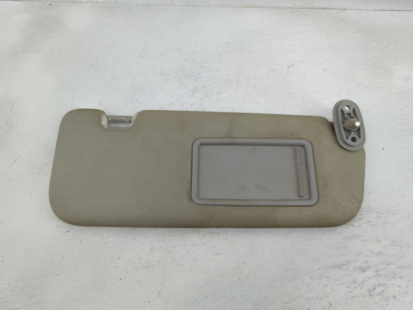 2014-2016 Kia Forte Sun Visor Shade Replacement Passenger Right Mirror Fits Fits 2014 2015 2016 OEM Used Auto Parts - Oemuse