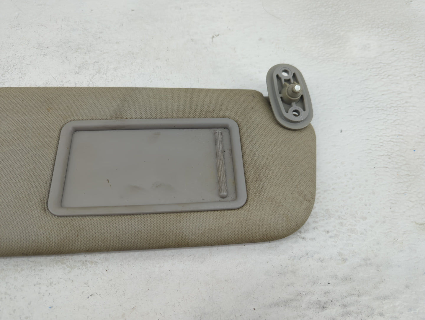 2014-2016 Kia Forte Sun Visor Shade Replacement Passenger Right Mirror Fits Fits 2014 2015 2016 OEM Used Auto Parts - Oemuse